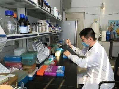 20天！一位“80后”教授的火速攻關(guān) 生物技術(shù)賦能新冠中西醫(yī)輔助產(chǎn)品開(kāi)發(fā)